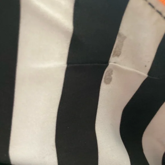 Mustard Yellow Purse with Gold Chain black and white striped interior - Picture 4 of 6